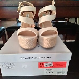 Steve Madden Beige Wedge